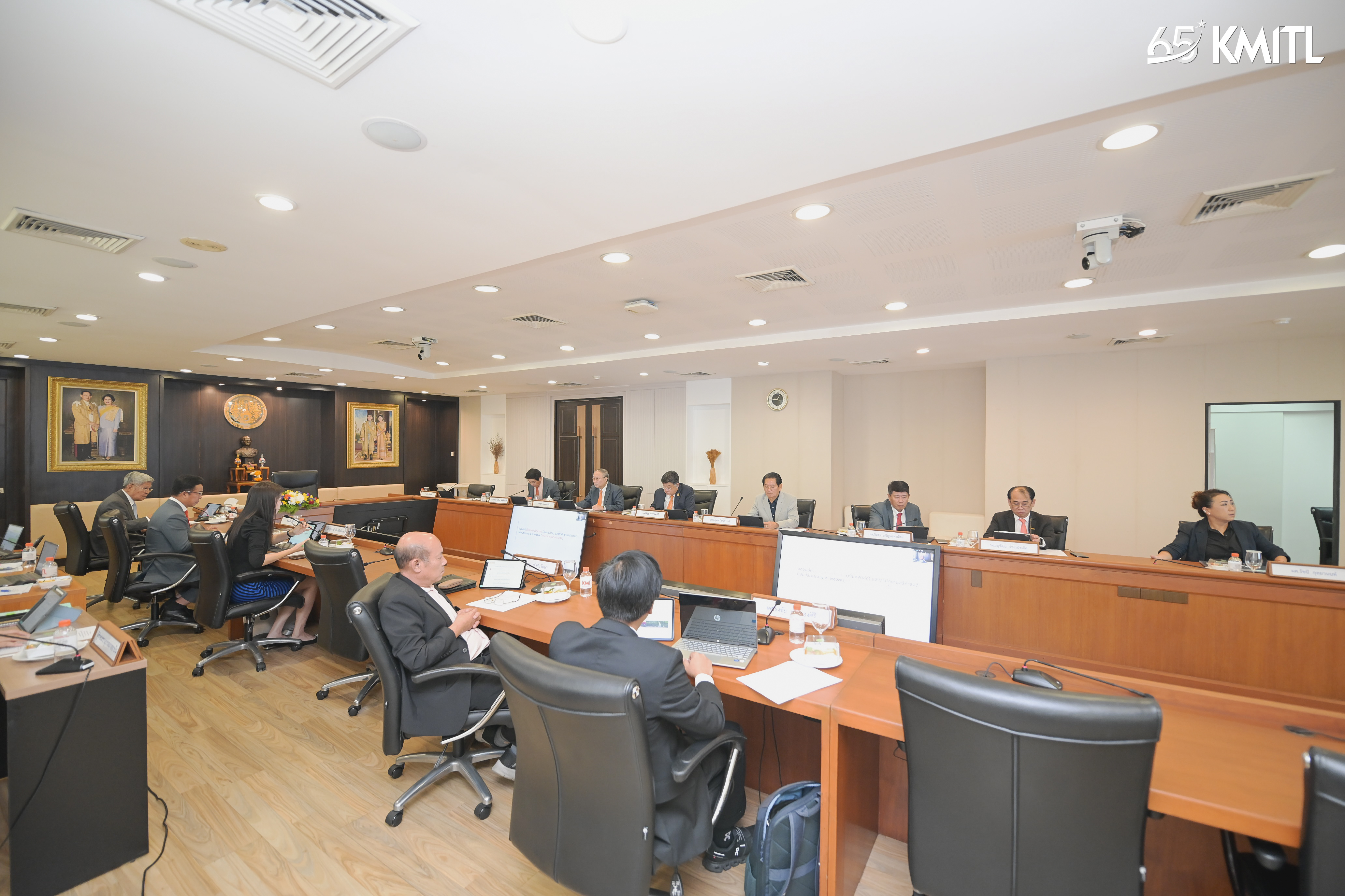 การประชุมสภาสถาบัน ครั้งที่ 10/2568